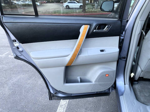 2010 Toyota Highlander Hybrid Limited