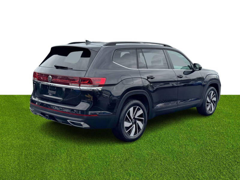 2024 Volkswagen Atlas SE