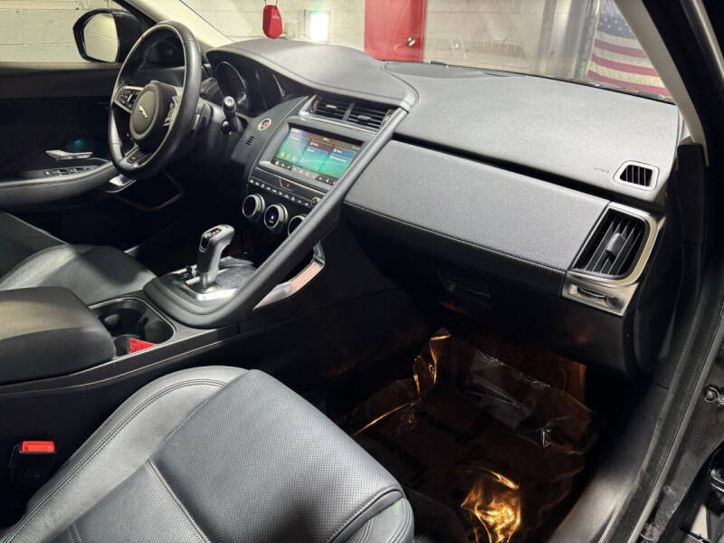 2020 Jaguar E-PACE P250 SE