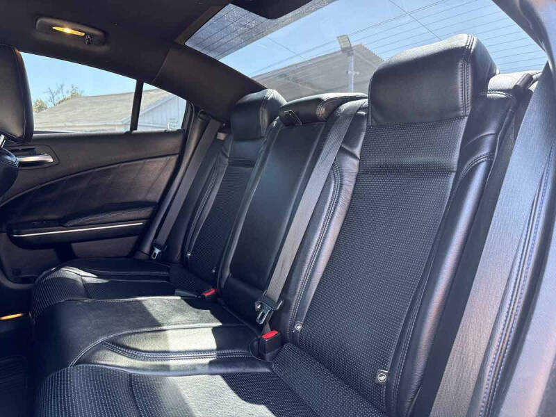 2019 Dodge Charger SXT
