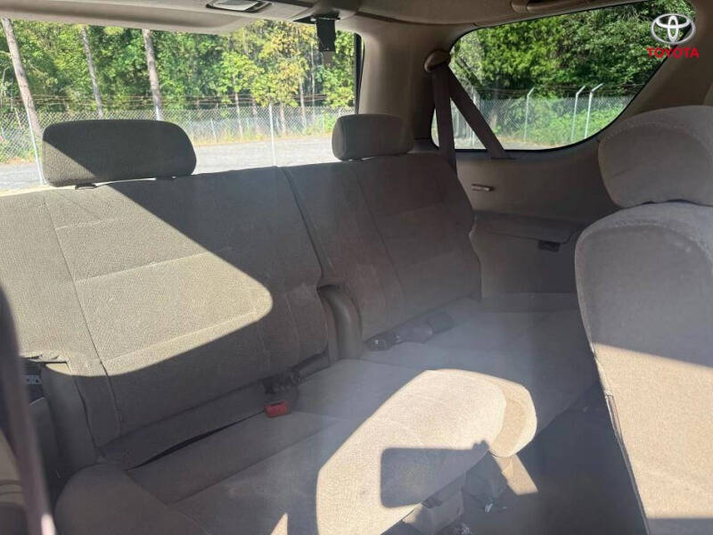 2003 Toyota Sequoia SR5