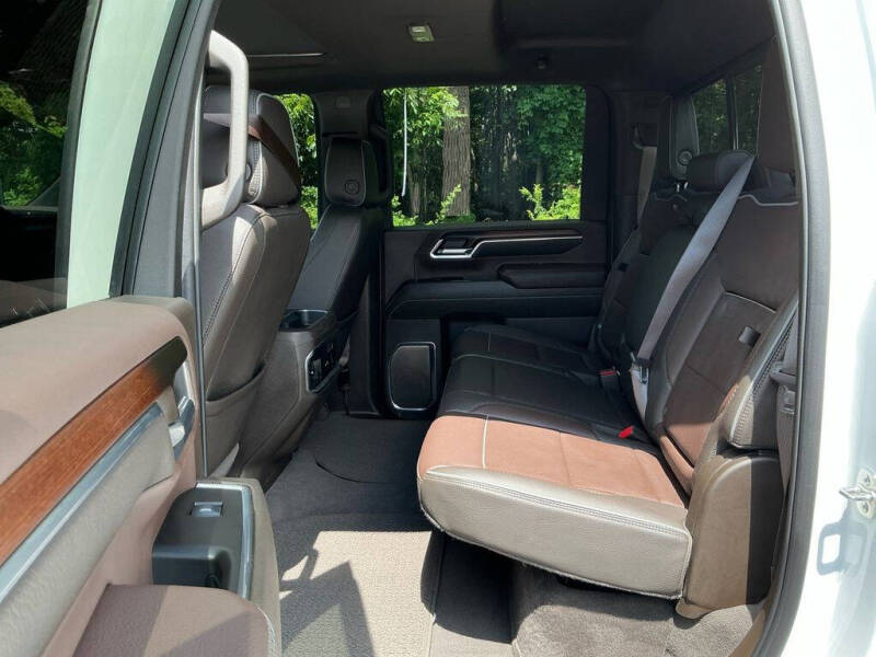 2025 GMC Sierra 3500HD