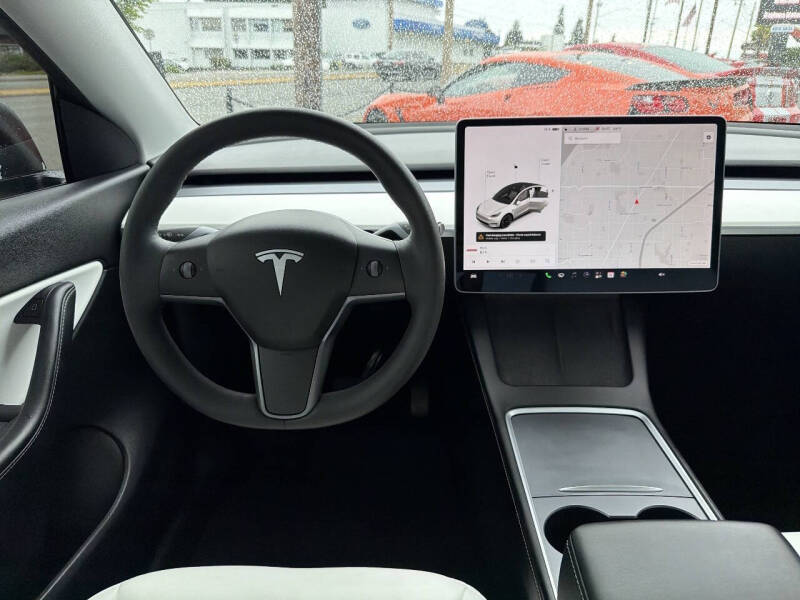 2022 Tesla Model Y Long Range