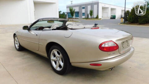 2000 Jaguar XK-Series XK8