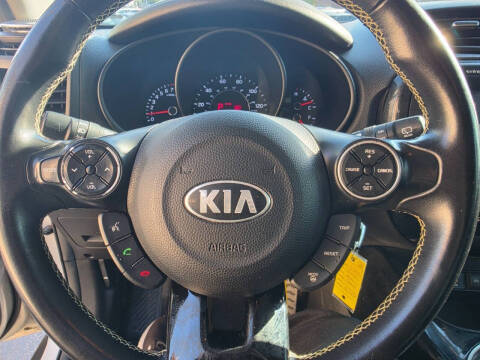 2014 Kia Soul +