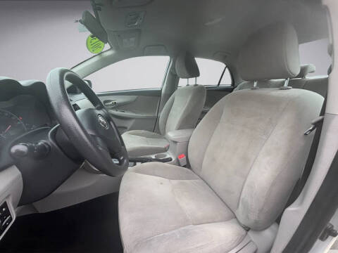 2013 Toyota Corolla L