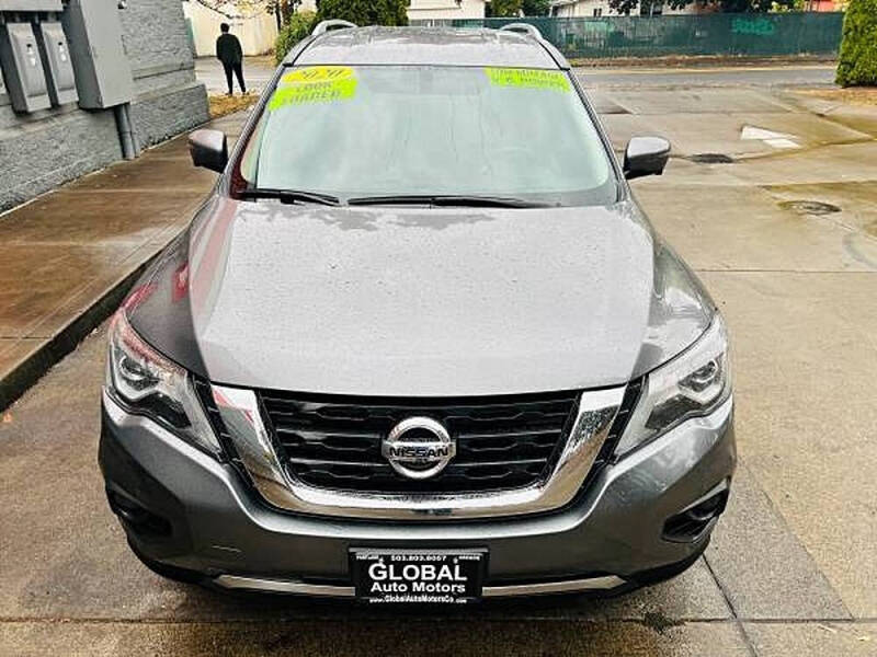 2020 Nissan Pathfinder SL