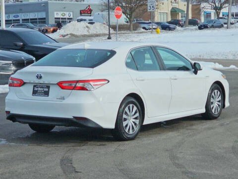 2020 Toyota Camry Hybrid LE