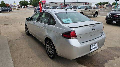 2010 Ford Focus SES