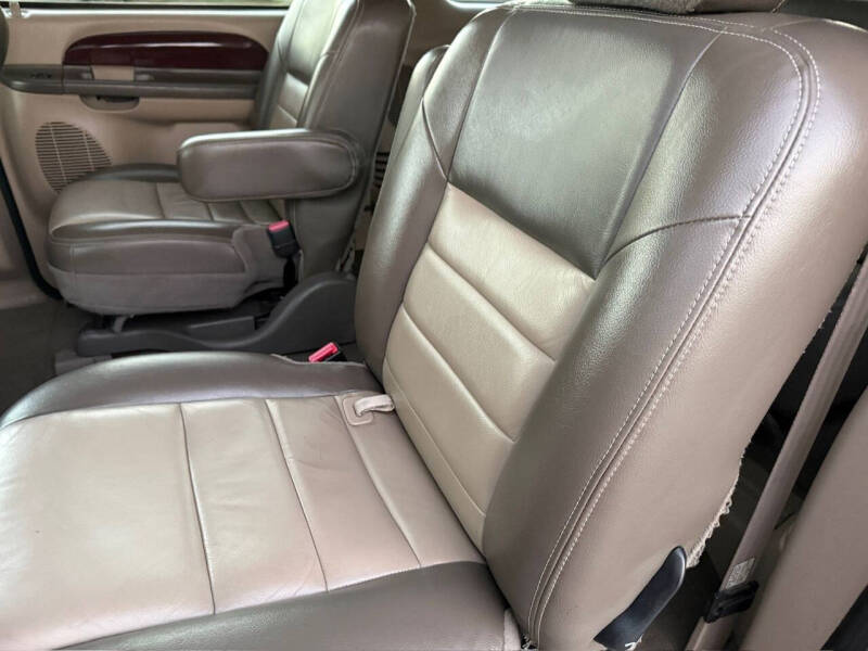 2004 Ford Excursion Eddie Bauer