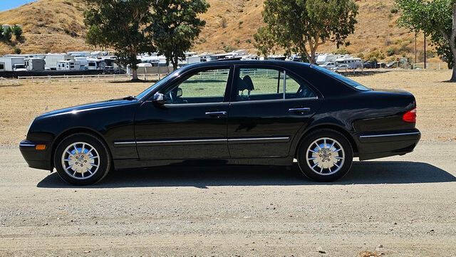 2001 Mercedes-Benz E-Class E 320