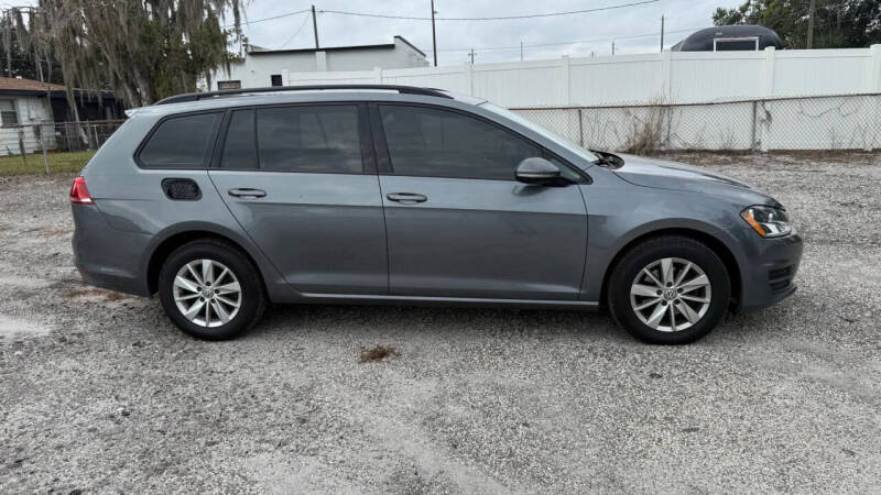 2016 Volkswagen Golf SportWagen