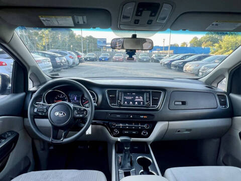 2019 Kia Sedona LX