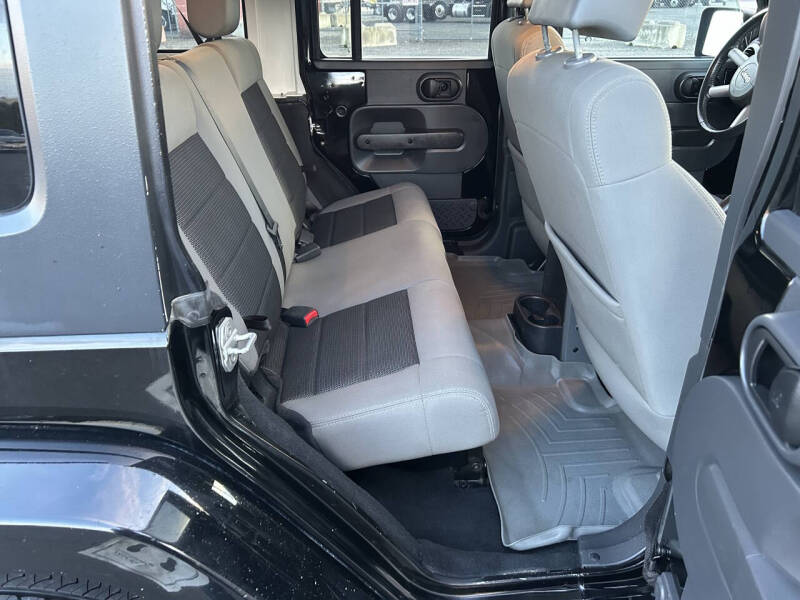 2010 Jeep Wrangler Unlimited Sahara