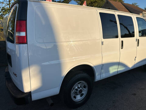 2017 GMC Savana 2500