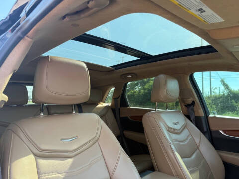 2017 Cadillac XT5 Platinum