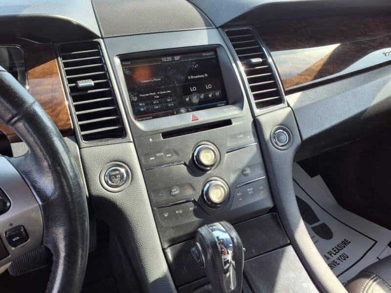 2014 Ford Taurus Limited