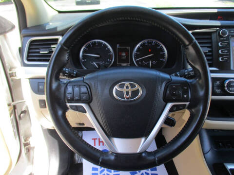 2017 Toyota Highlander XLE