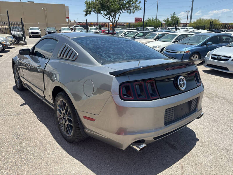 2014 Ford Mustang V6 Premium