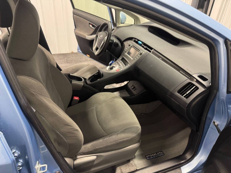 2012 Toyota Prius Plug-in Hybrid Advanced