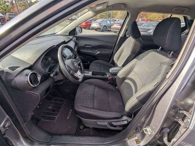 2023 Nissan Kicks SV