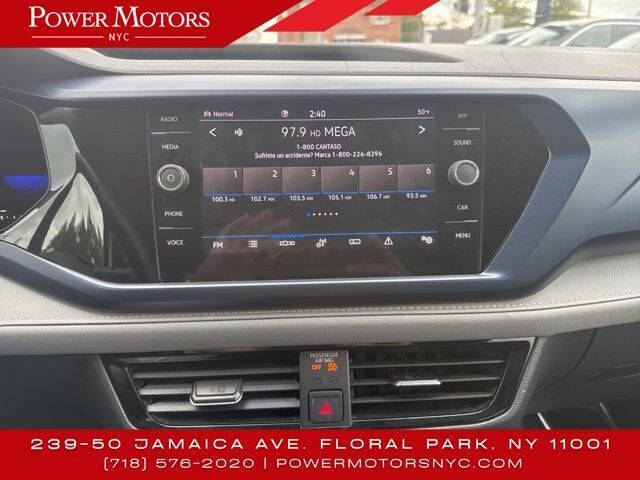 2023 Volkswagen Taos SE 4Motion