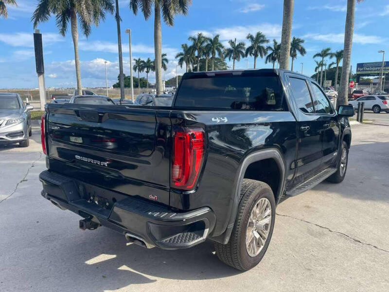 2021 GMC Sierra 1500 AT4