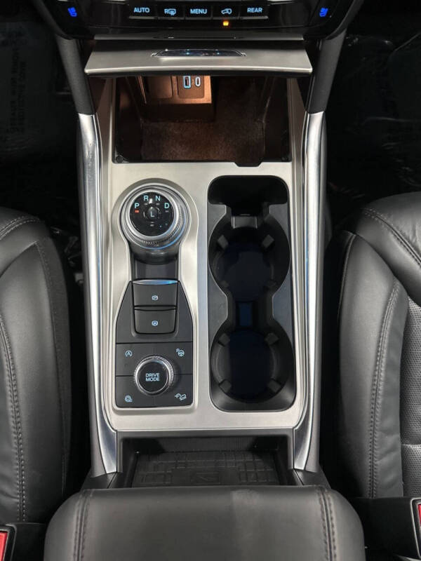 2024 Ford Explorer Platinum