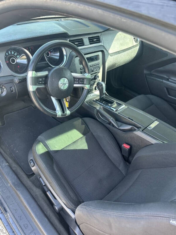2014 Ford Mustang V6 Premium