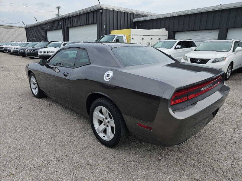 2014 Dodge Challenger SXT