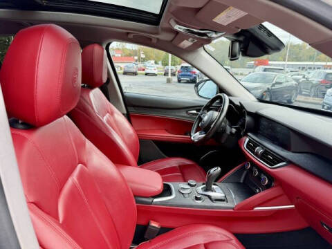 2021 Alfa Romeo Stelvio Sprint