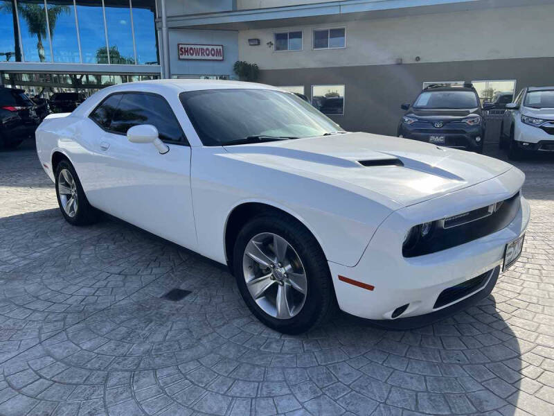 2019 Dodge Challenger SXT