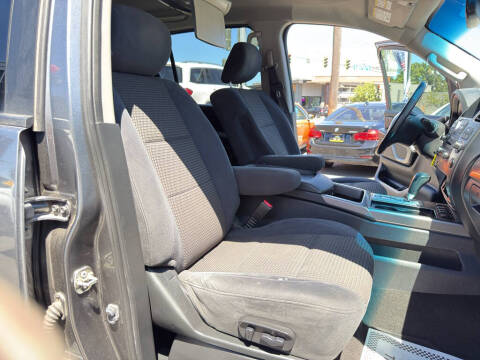2015 Nissan Armada SV