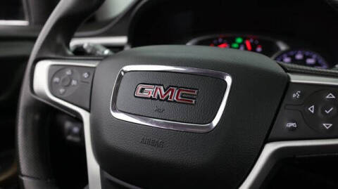 2022 GMC Acadia SLE