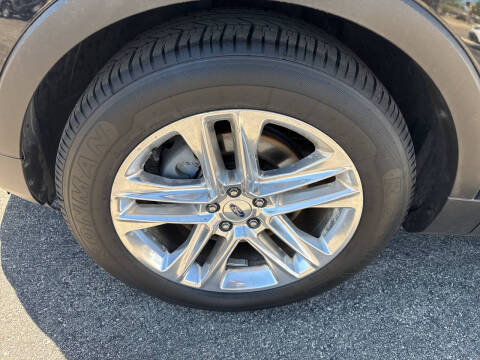 2017 Ford Explorer Limited