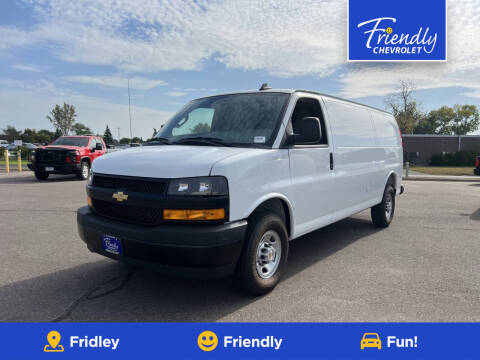 2025 Chevrolet Express 3500