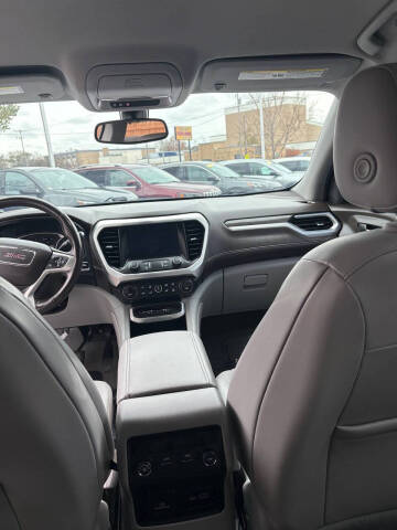2020 GMC Acadia SLT