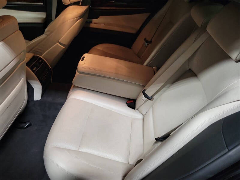 2013 BMW 7 Series 750i xDrive