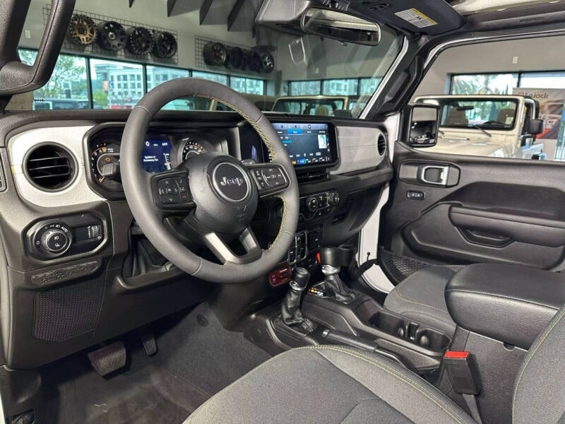 2024 Jeep Gladiator Willys