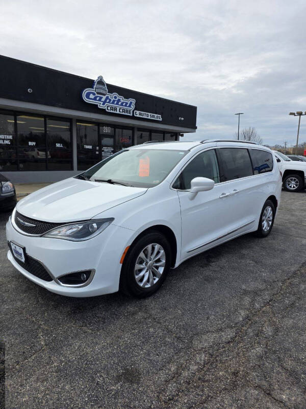 2020 Chrysler Pacifica Touring L