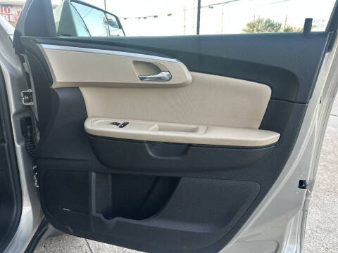 2011 Chevrolet Traverse LTZ