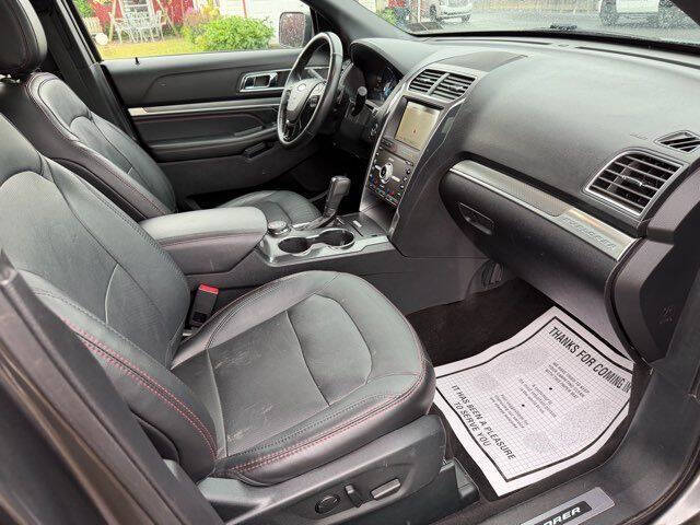 2019 Ford Explorer Sport