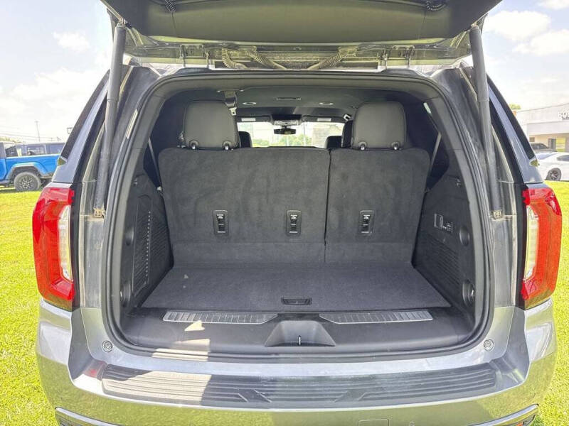 2022 GMC Yukon AT4