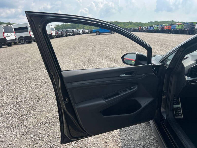 2024 Volkswagen Golf GTI S