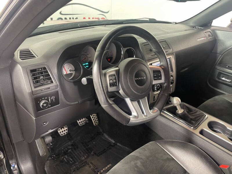 2012 Dodge Challenger SRT8 392