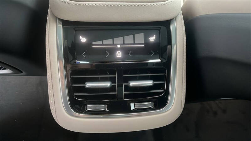 2026 Volvo XC90 B6 Plus 7P