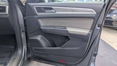 2023 Volkswagen Atlas Cross Sport SE