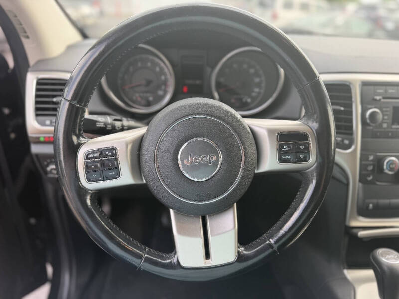 2011 Jeep Grand Cherokee Laredo