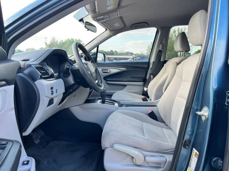 2016 Honda Pilot LX