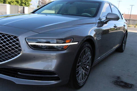 2021 Genesis G90